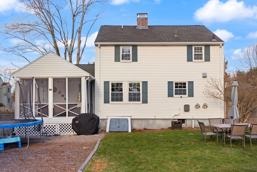 11 Hoover Road Walpole, MA 02081 - Photo 35 of 39 a front view of a house with garden