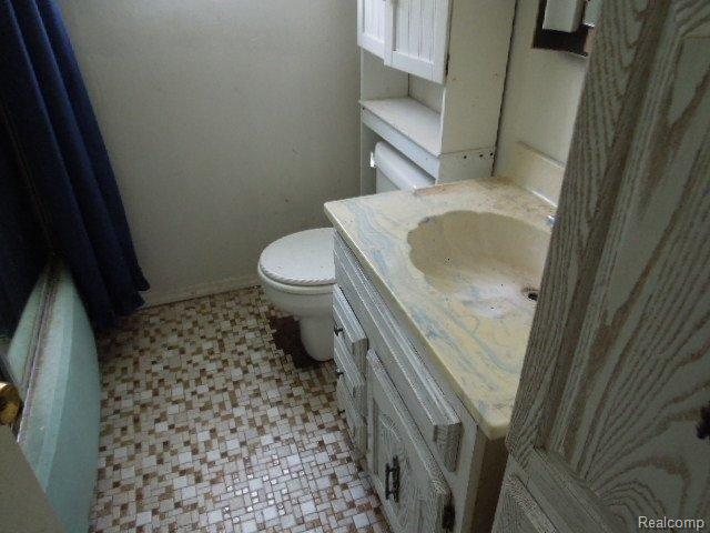 18236 Savage Road Belleville, MI 48111 - Photo 11 of 18 iug 101.jpg