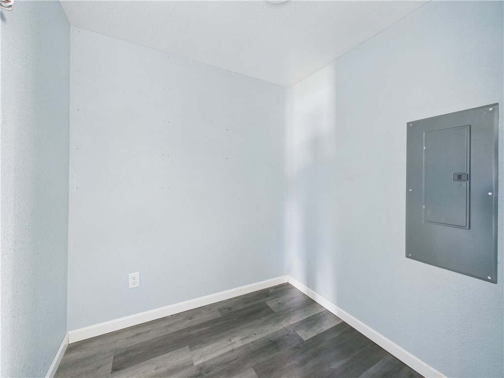 409 South Seminary Street Georgetown, IL 61846 - Photo 8 of 15