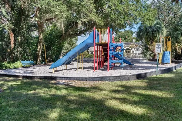 $1,600 | 260 Crown Oaks Way, Unit 102, Longwood, FL 32779