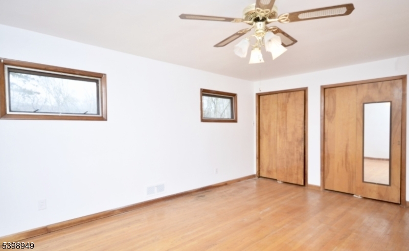 47 Brookside Drive Warren, NJ 07059 - Photo 9 of 15