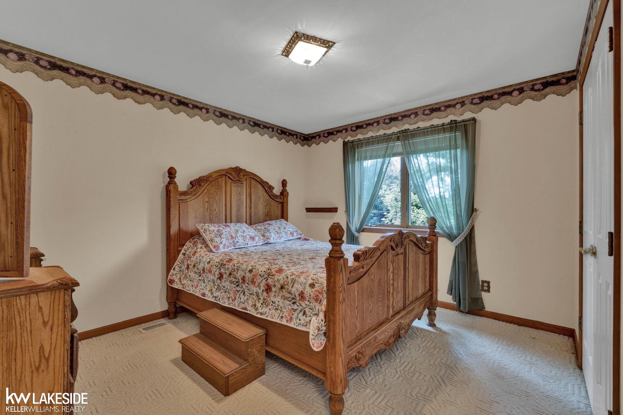 2088 South State Road Davison, MI 48423 - Photo 28 of 52 50086411-31.JPG