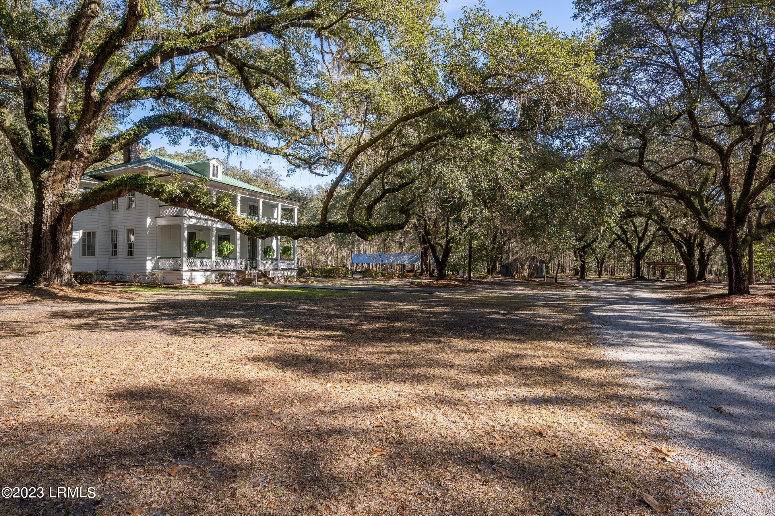 25481 Pocotaligo Road Yemassee, SC 29945 - Photo 11 of 50 DSC09349-HDR-1.jpg-SMALL