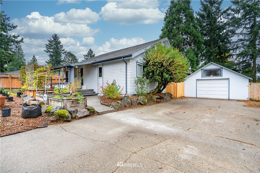 419 Southwest 126th Street Seattle, WA 98146 - Photo 1 of 18 Gallery Image 1
