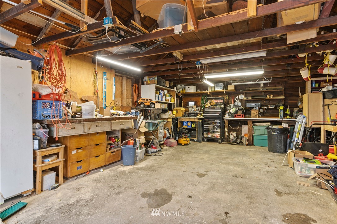 419 Southwest 126th Street Seattle, WA 98146 - Photo 18 of 18 Gallery Image 18