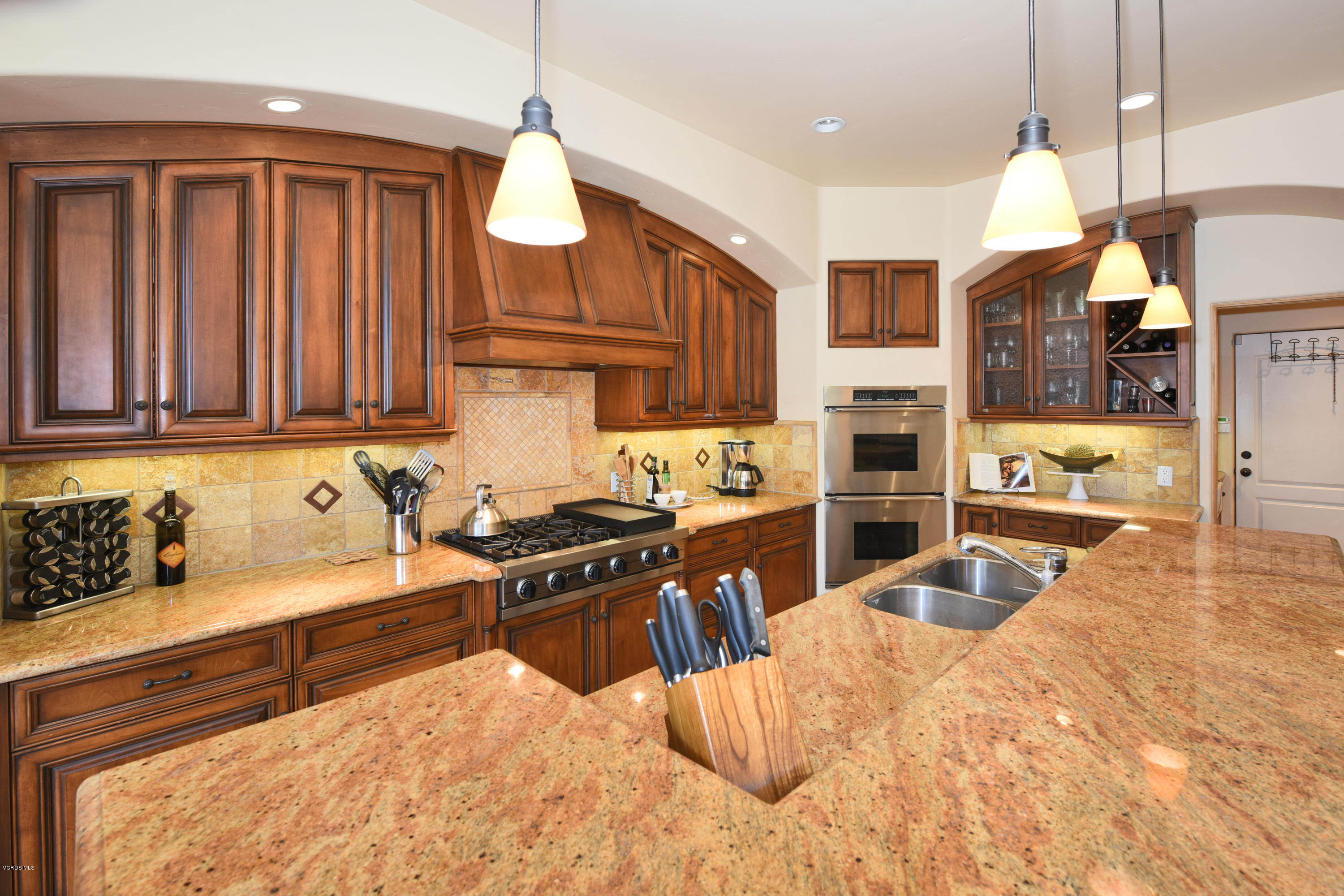 5042 Sealane Way Oxnard, CA 93035 - Photo 16 of 42 318145_sealane_052