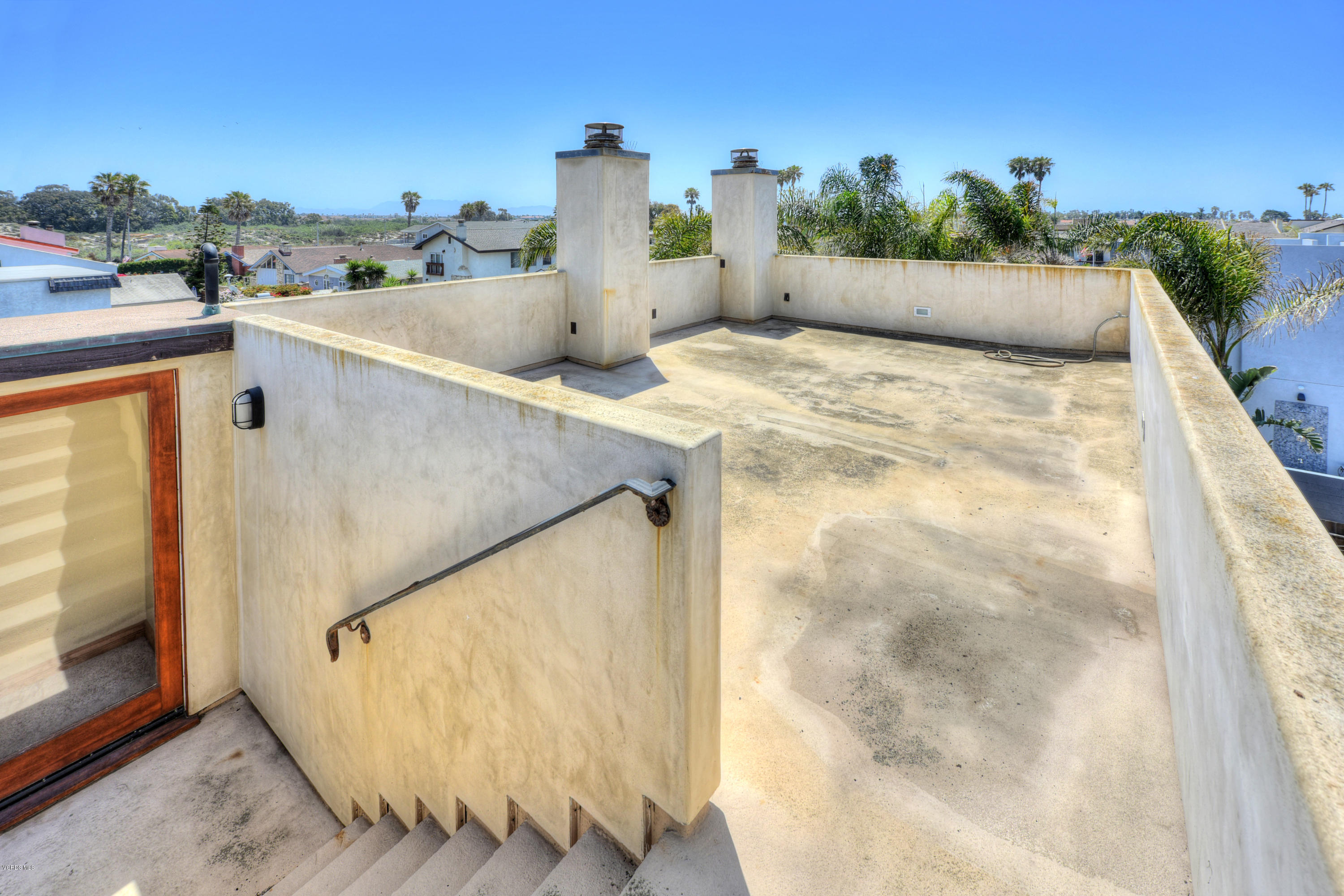 5042 Sealane Way Oxnard, CA 93035 - Photo 35 of 42 318145_sealane_093_r