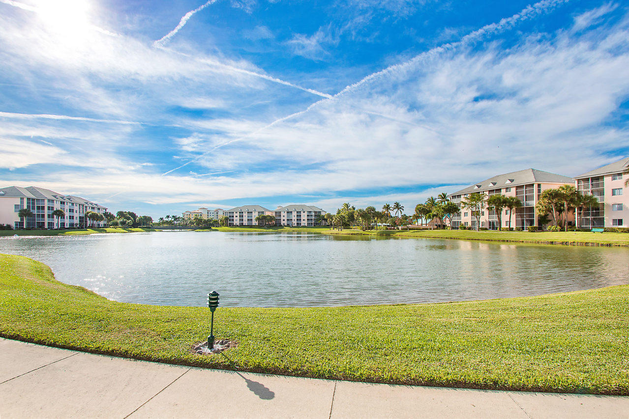 353 Highway 1, Unit B301 Jupiter, FL 33477 - Photo 33 of 58 a view of a city with a lake view