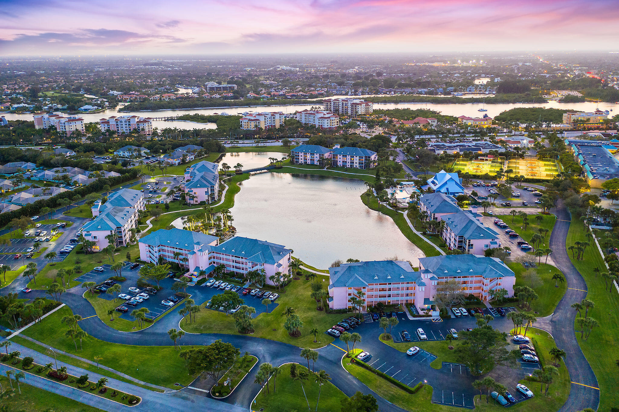 353 Highway 1, Unit B301 Jupiter, FL 33477 - Photo 44 of 58 an aerial view of residential houses with outdoor space