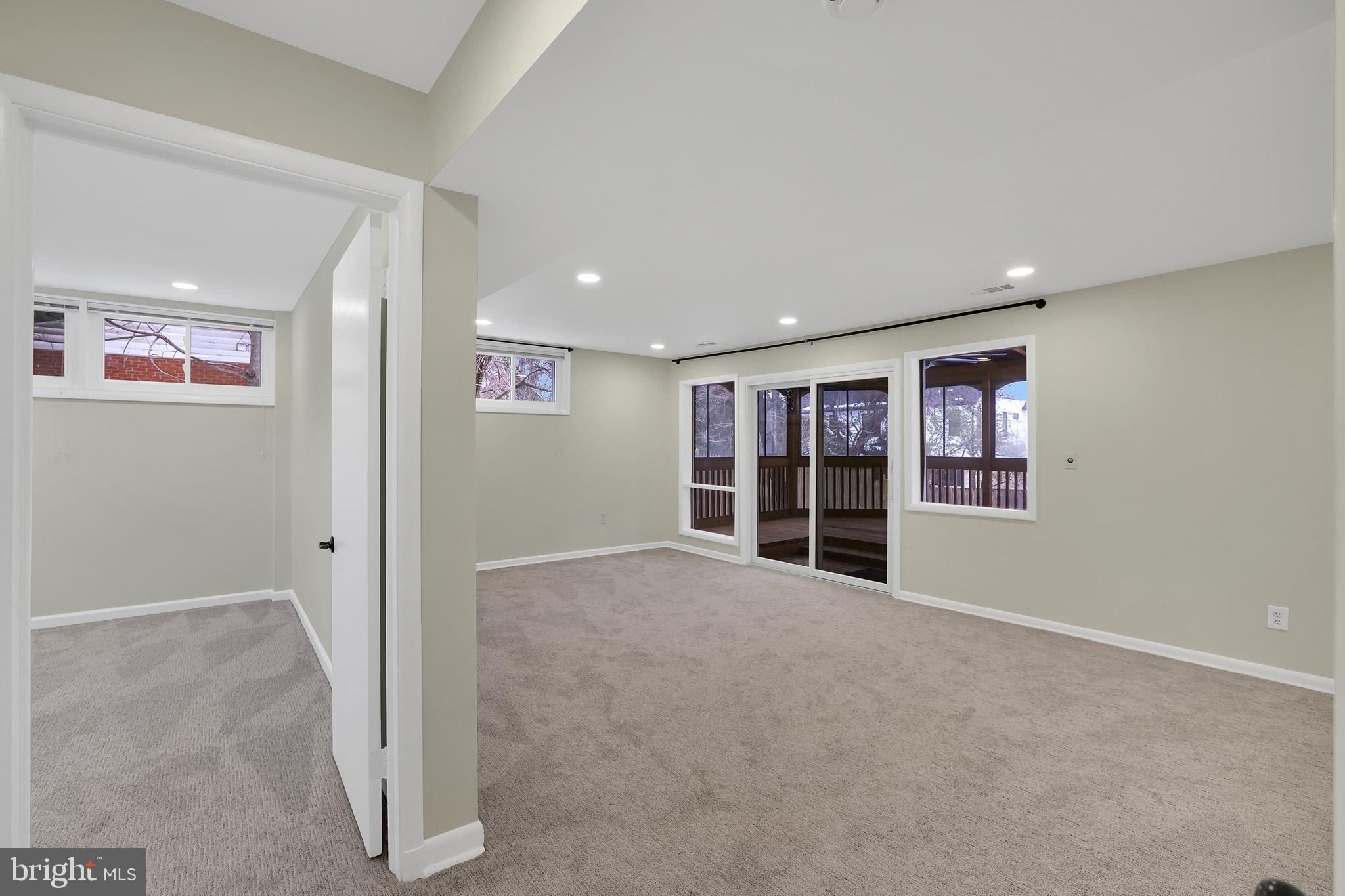 6718 Old Chesterbrook Road McLean, VA 22101 - Photo 29 of 49 an empty room with bookshelf and closet