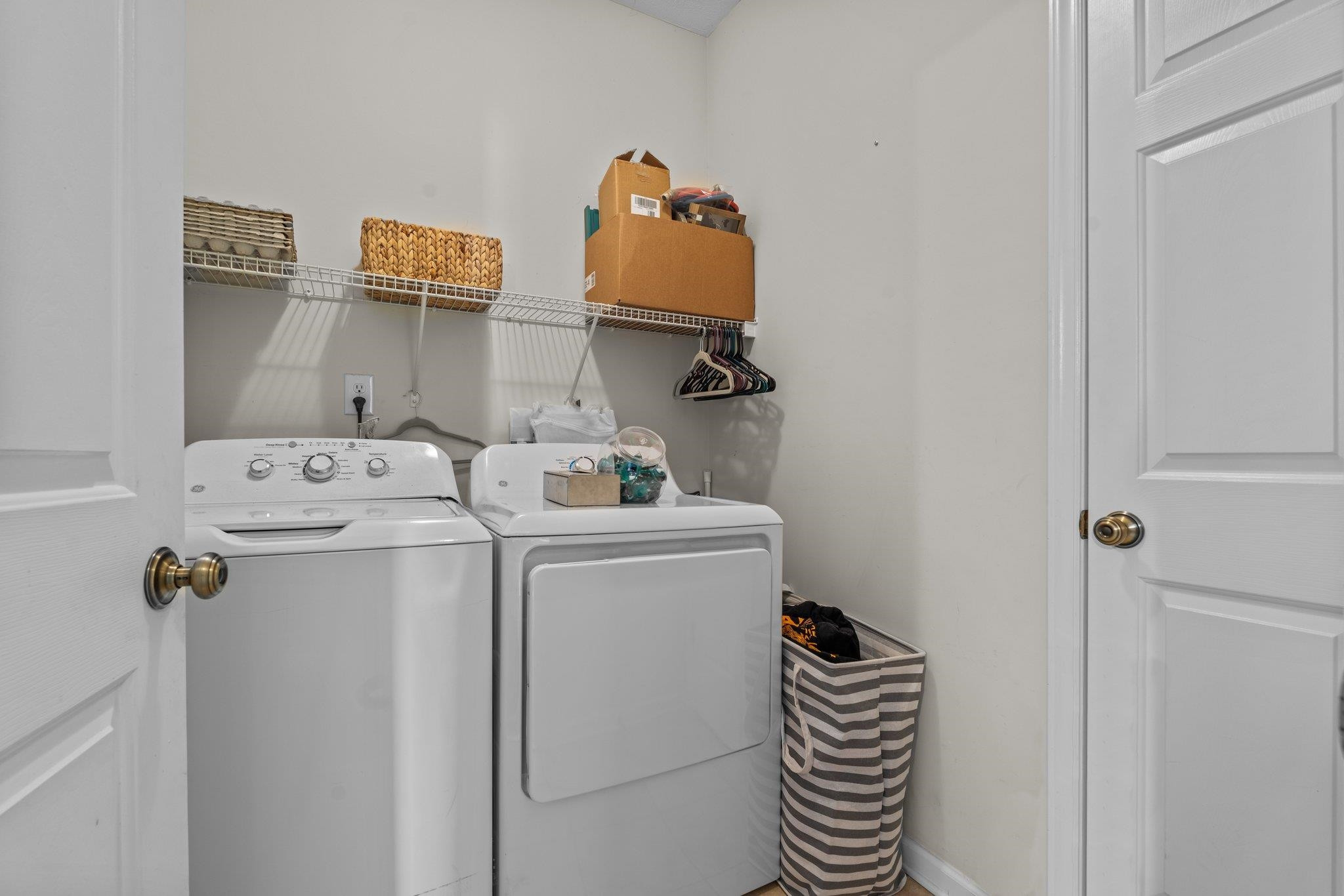 28 Commonwealth Court Cameron, NC 28326 - Photo 24 of 39 a utility room with dryer and washer