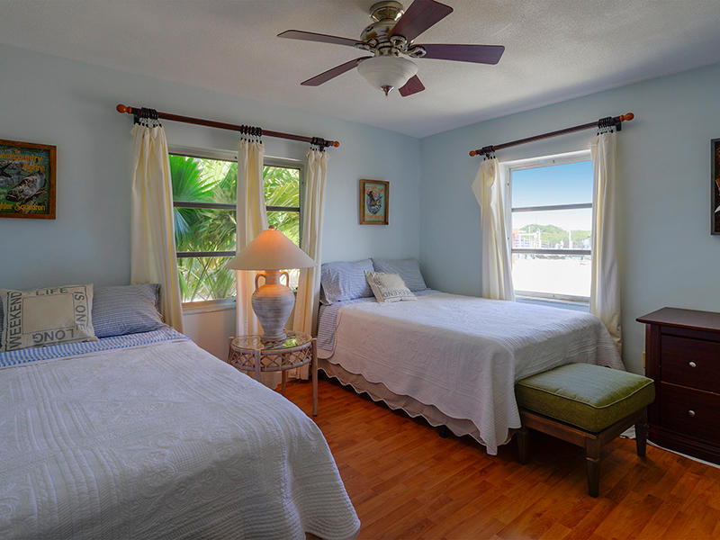 196 Bessie Road Tavernier, FL 33070 - Photo 11 of 22 Guest Bedroom