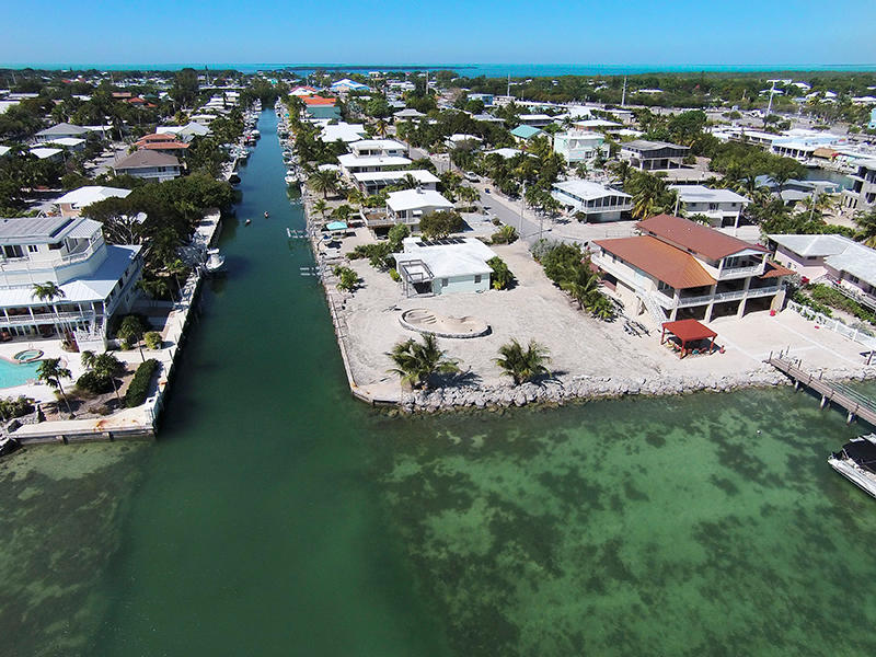 196 Bessie Road Tavernier, FL 33070 - Photo 5 of 22 Deepwater Canal