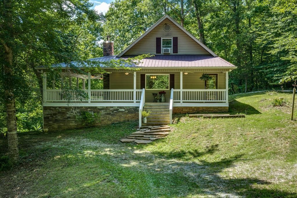 421 South Cave Valley Road Byrdstown, TN 38549 - Photo 1 of 37 Gallery Image 1