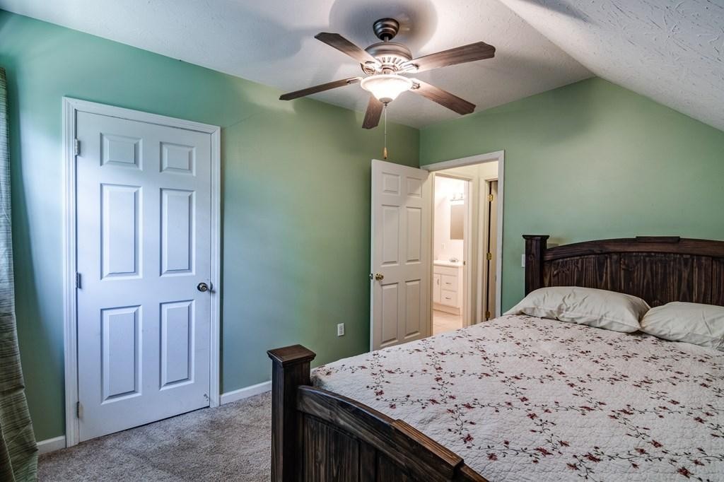 421 South Cave Valley Road Byrdstown, TN 38549 - Photo 8 of 37 Gallery Image 8