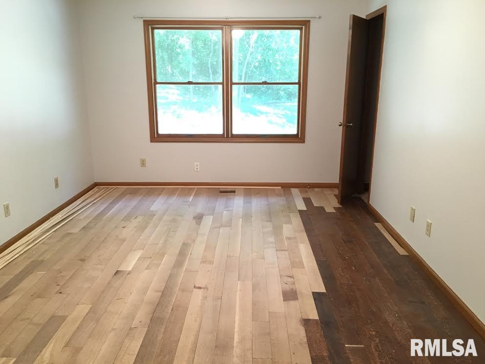 17 Raleigh Avenue Mackinaw, IL 61755 - Photo 15 of 30