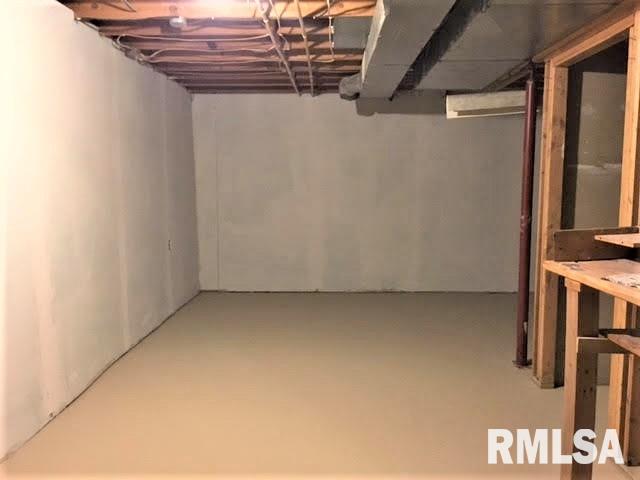 17 Raleigh Avenue Mackinaw, IL 61755 - Photo 25 of 30