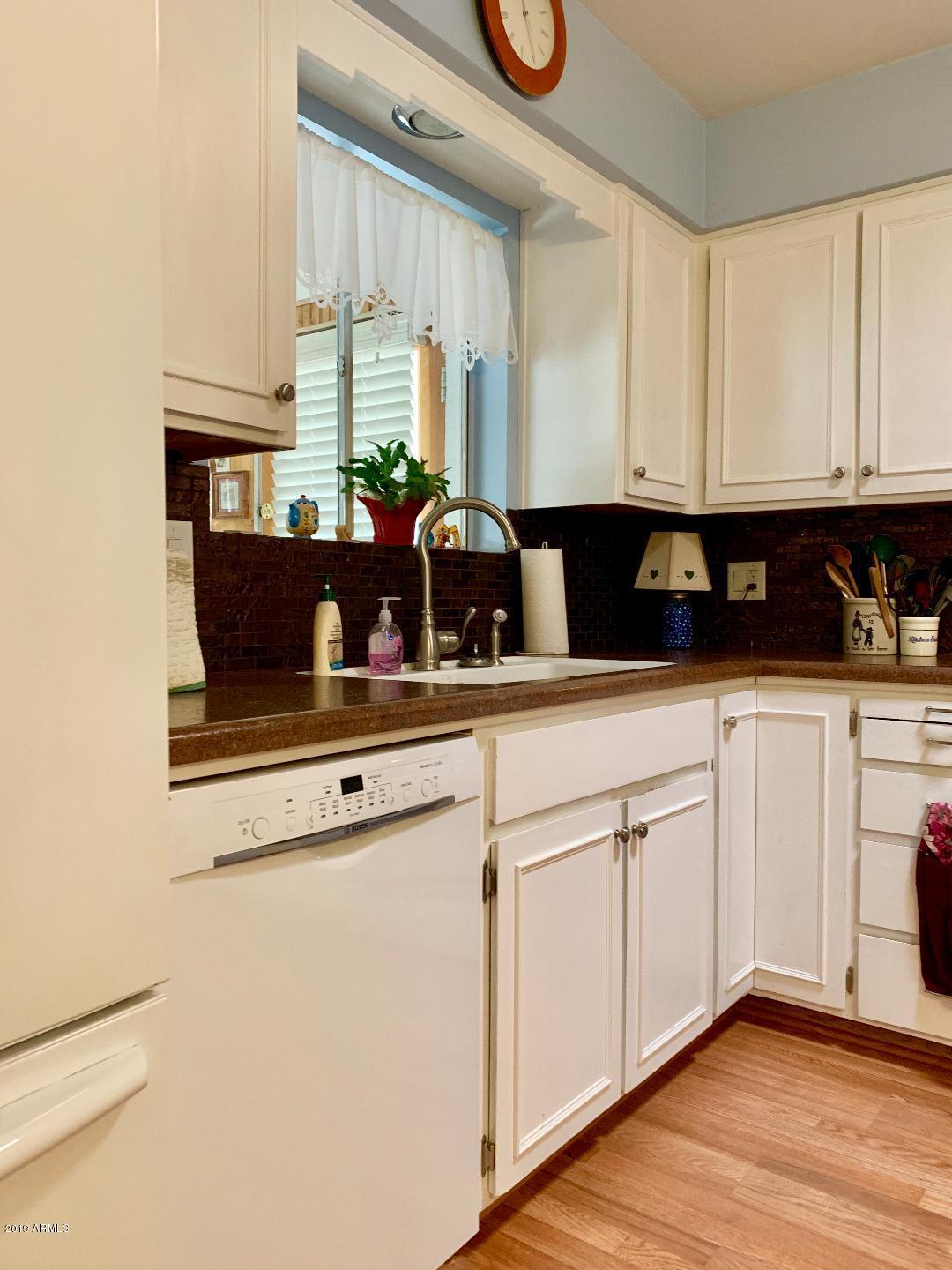 6223 East Decatur Street Mesa, AZ 85205 - Photo 14 of 38 Kitchen