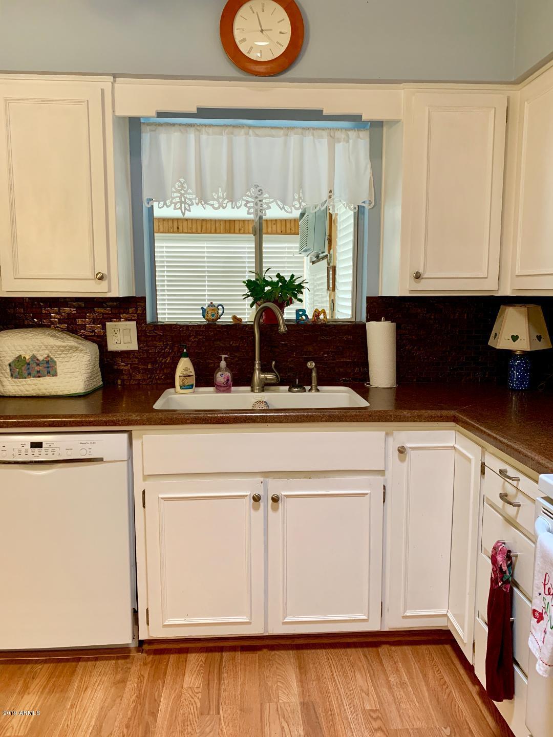 6223 East Decatur Street Mesa, AZ 85205 - Photo 15 of 38 Kitchen