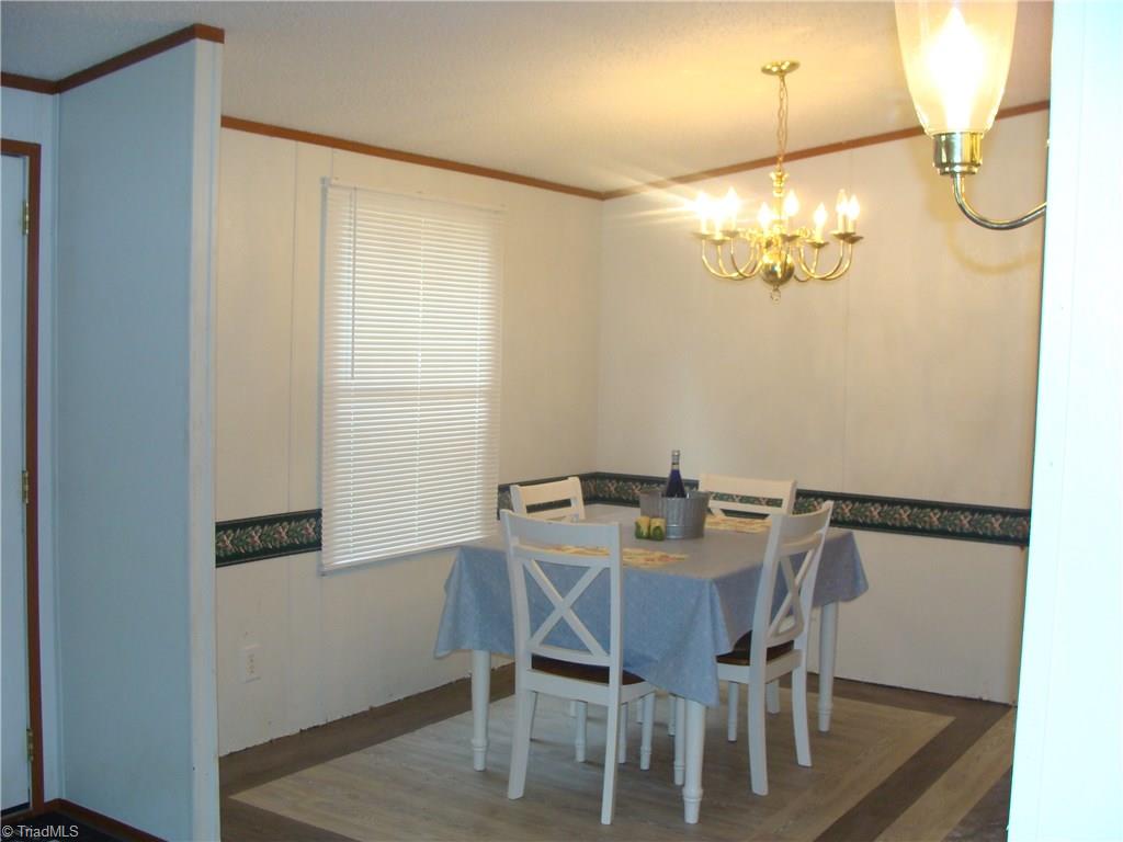 406 Martin Byrd Road Elkin, NC 28621 - Photo 11 of 23 Gallery Image 11