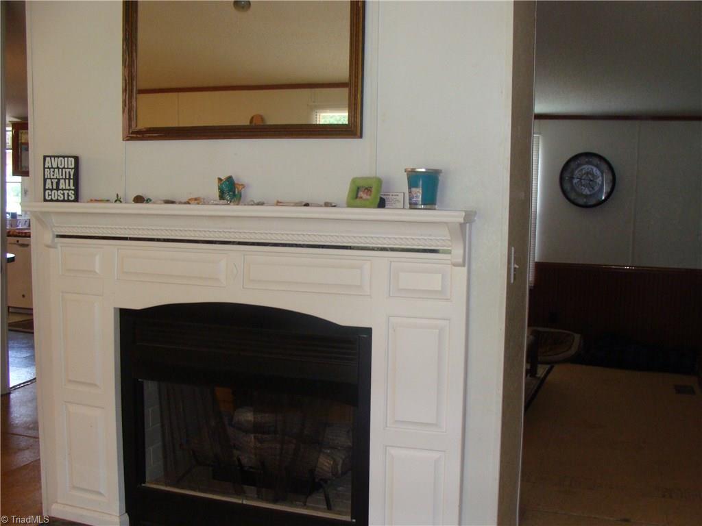406 Martin Byrd Road Elkin, NC 28621 - Photo 12 of 23 Gallery Image 12