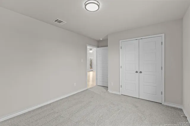 $439,750 | 149 Sylas Hayes Loop, Pleasanton, TX 78064