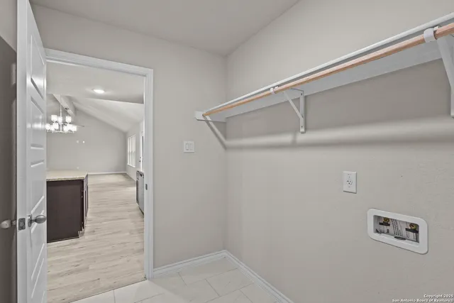 $439,750 | 149 Sylas Hayes Loop, Pleasanton, TX 78064