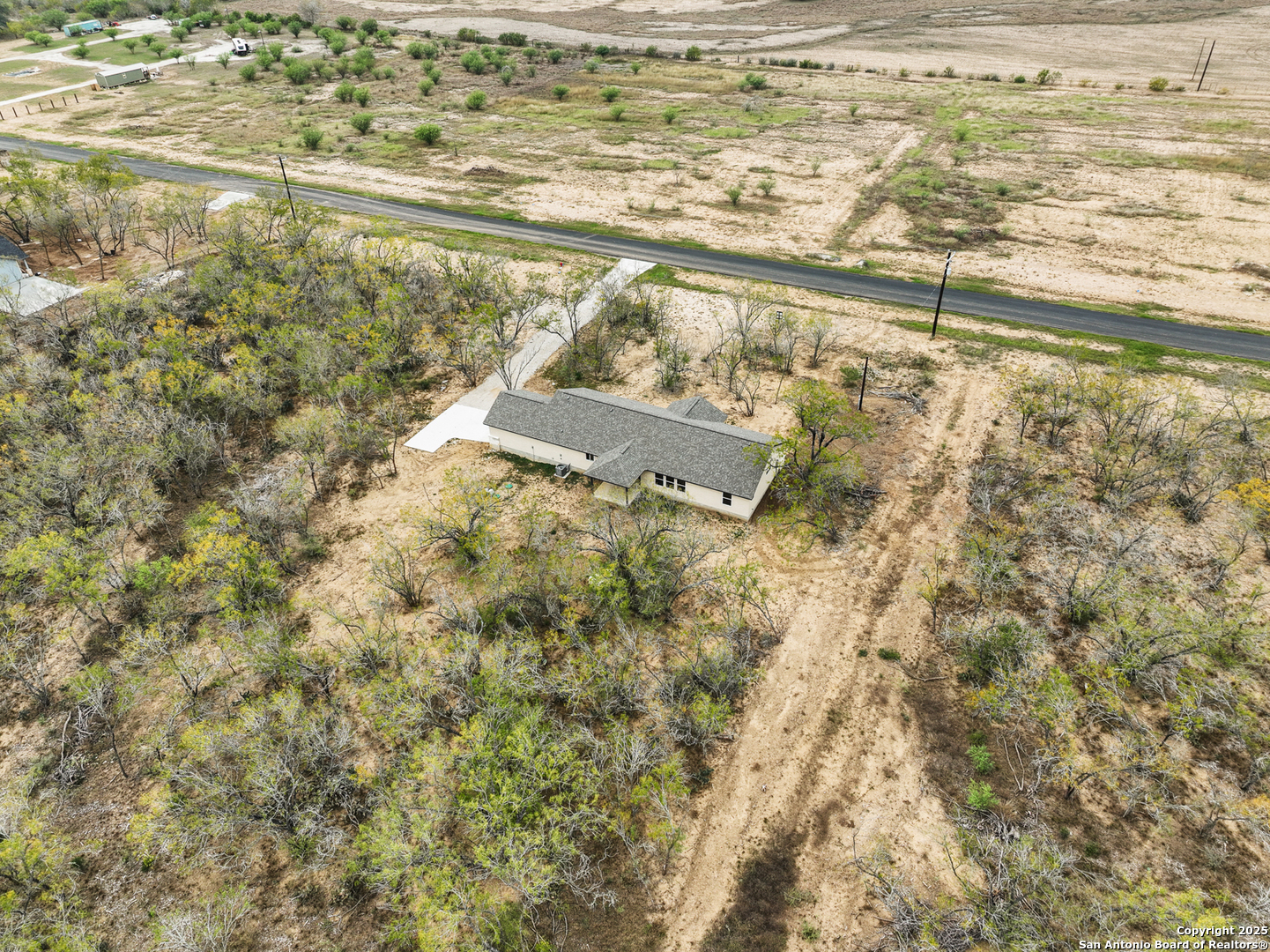 149 Sylas Hayes Loop Pleasanton, TX 78064 - Photo 36 of 38 a view of ocean