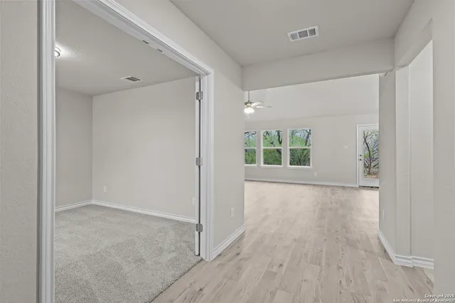 $439,750 | 149 Sylas Hayes Loop, Pleasanton, TX 78064