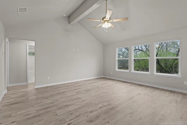 $439,750 | 149 Sylas Hayes Loop, Pleasanton, TX 78064