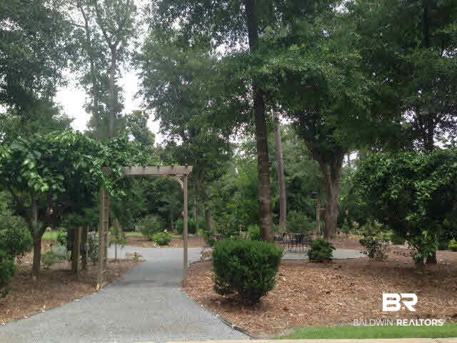 28250 Canal Road, Unit 906 Orange Beach, AL 36561 - Photo 26 of 43 Courtyard