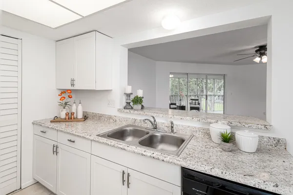 $1,900 | 3254 Southeast Aster Lane, Unit J238, Stuart, FL 34994