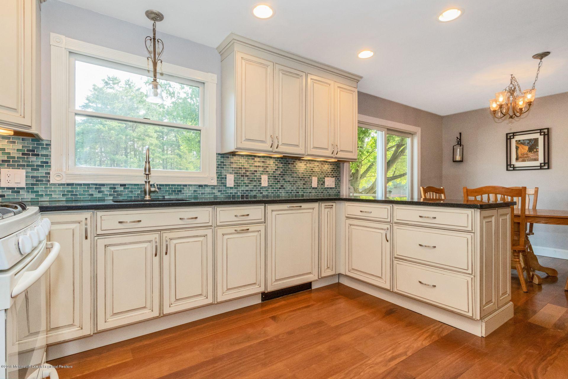 103 Porter Road Howell, NJ 07731 - Photo 11 of 24 9