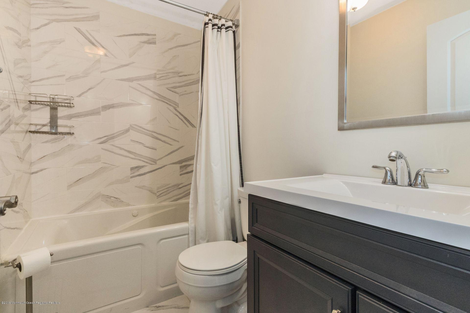 103 Porter Road Howell, NJ 07731 - Photo 19 of 24 17