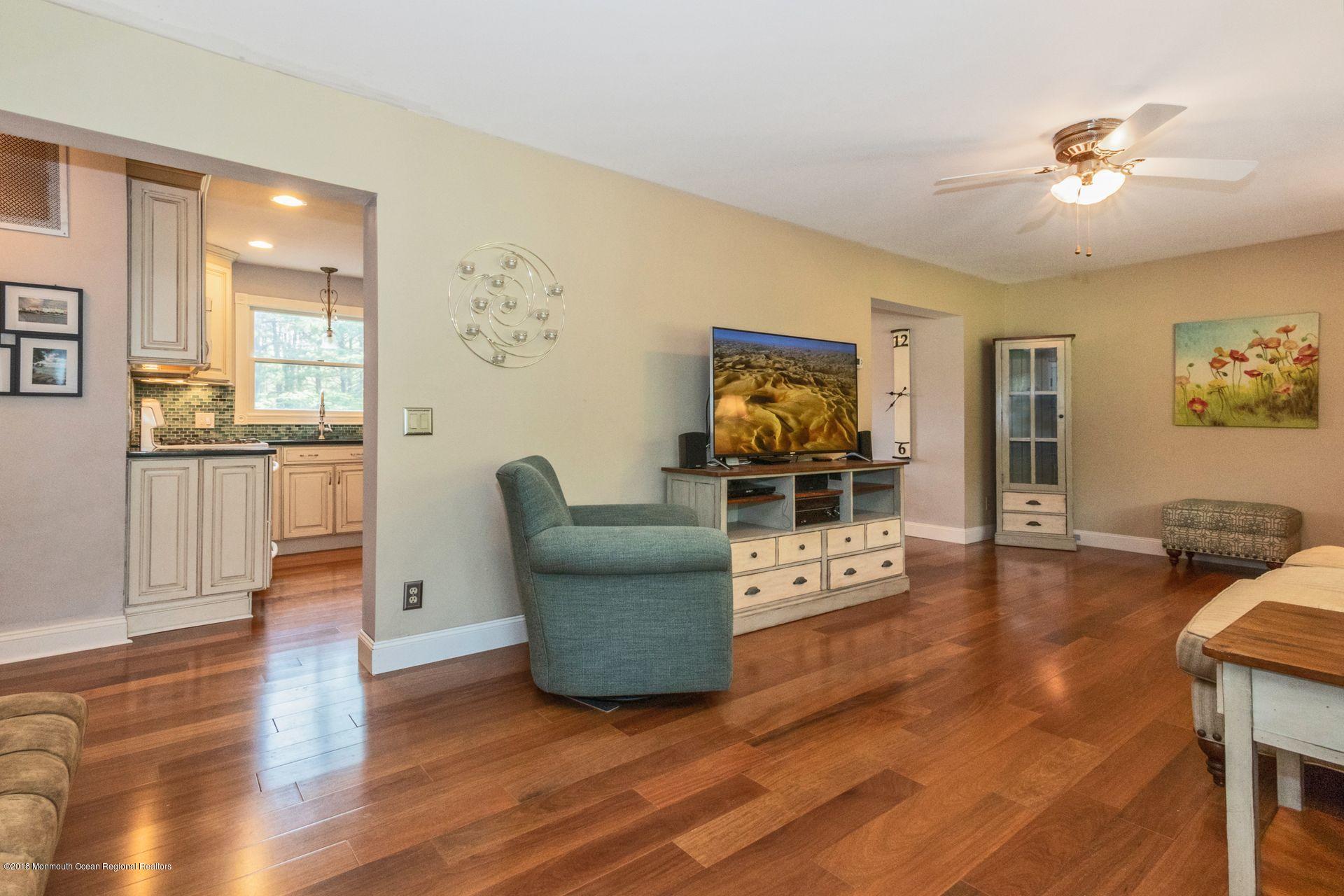 103 Porter Road Howell, NJ 07731 - Photo 6 of 24 4
