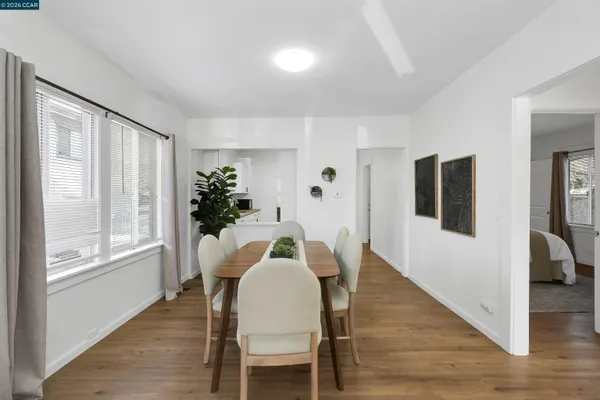$649,000 | 2596 MacArthur Boulevard, Oakland, CA 94602