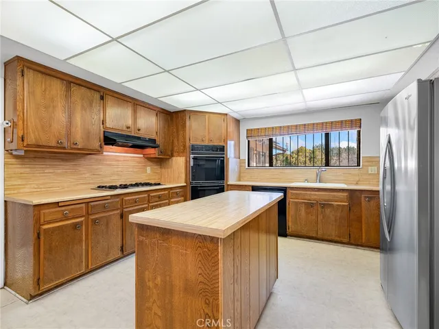 $439,000 | 7485 Glider Avenue, Hesperia, CA 92345