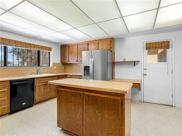 $439,000 | 7485 Glider Avenue, Hesperia, CA 92345