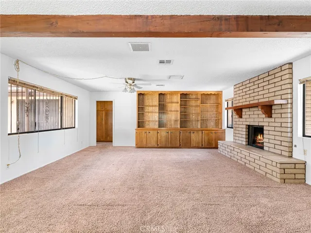 $439,000 | 7485 Glider Avenue, Hesperia, CA 92345