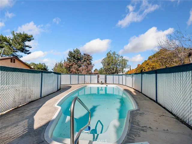 $439,000 | 7485 Glider Avenue, Hesperia, CA 92345