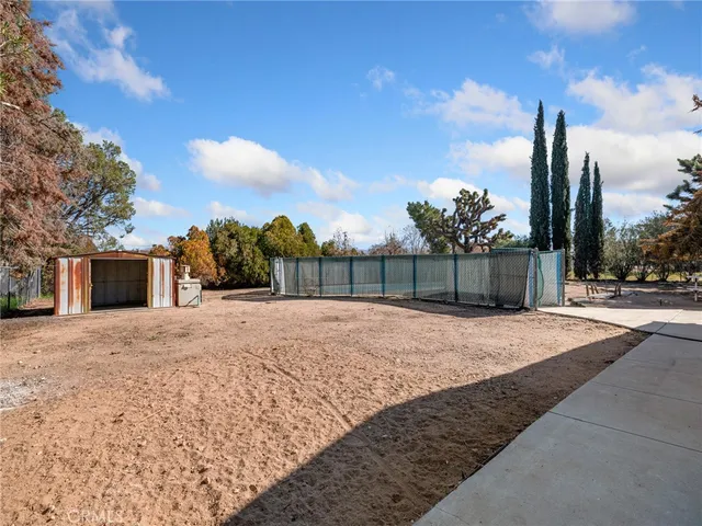 $439,000 | 7485 Glider Avenue, Hesperia, CA 92345