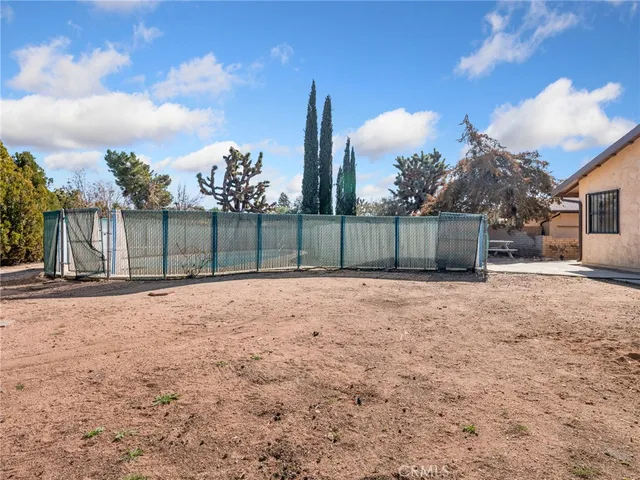 $439,000 | 7485 Glider Avenue, Hesperia, CA 92345