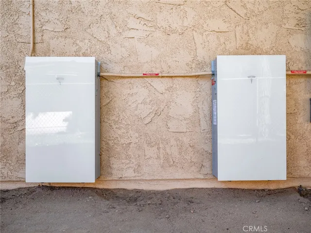 $439,000 | 7485 Glider Avenue, Hesperia, CA 92345