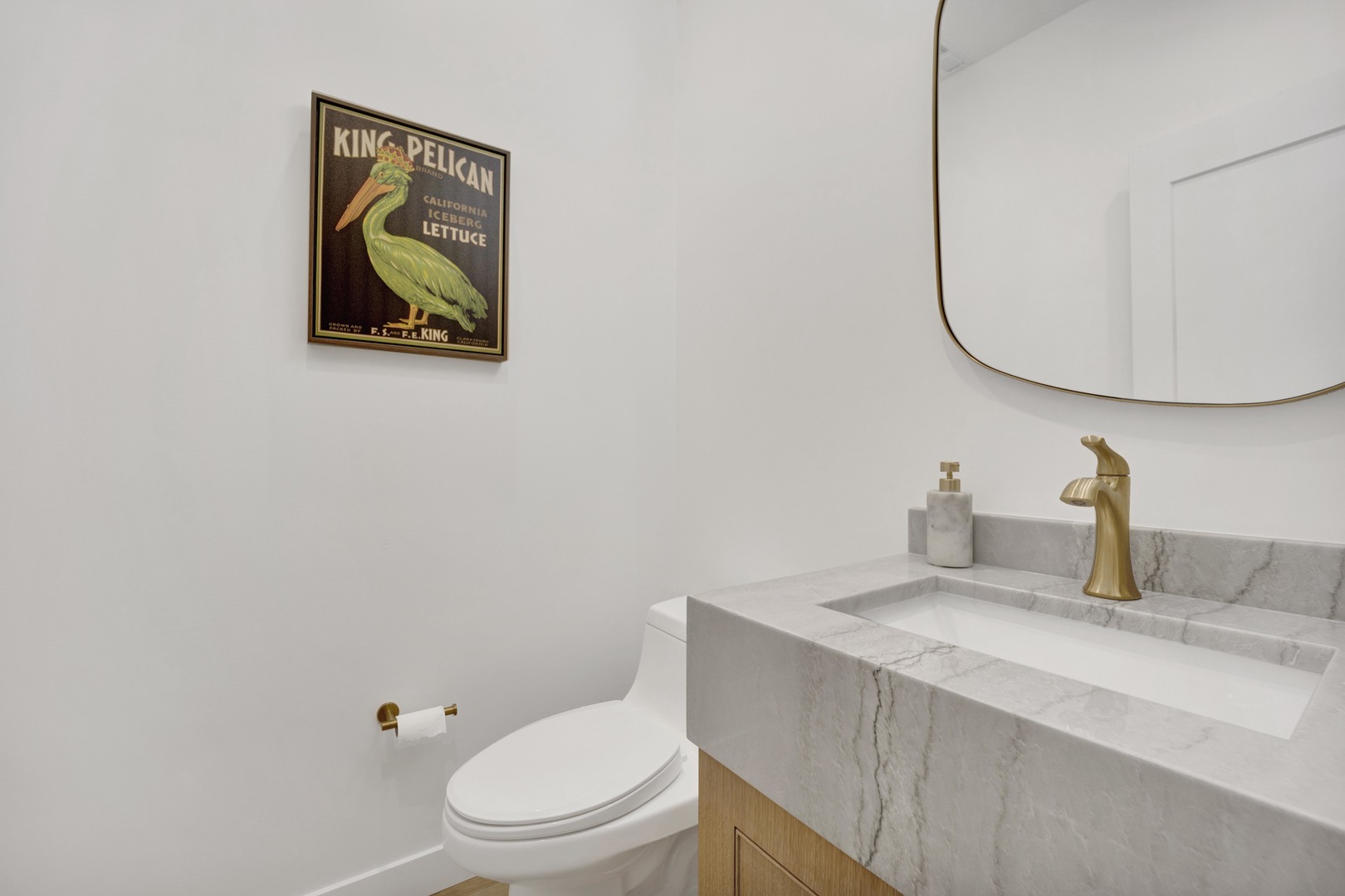 1533 West Barry Avenue, Unit 2 Chicago, IL 60657 - Photo 23 of 31