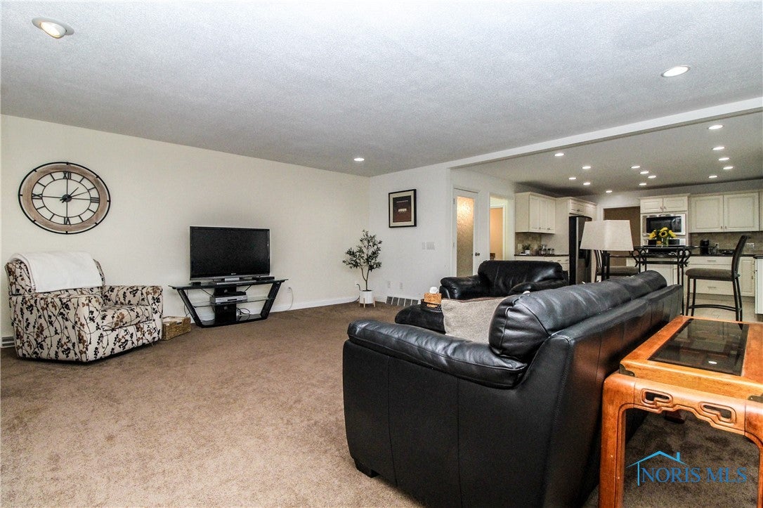 2416 Wealdstone Road Toledo, OH 43617 - Photo 20 of 50 Gallery Image 20