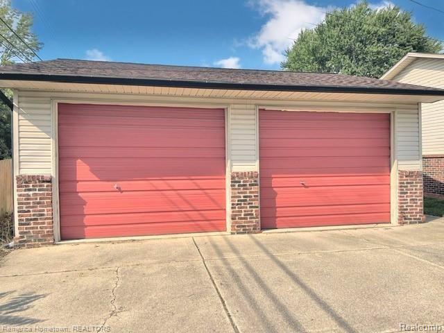 3636 Mildred Avenue Rochester Hills, MI 48309 - Photo 20 of 25