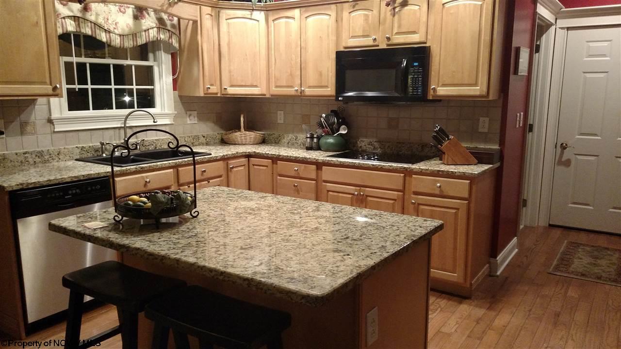 353 Ridgeway Drive Bridgeport, WV 26330 - Photo 9 of 20 Gallery Image 9