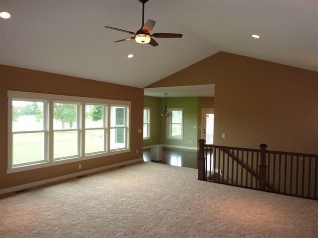 1081 Fox Ridge Road Eldridge, IA 52748 - Photo 5 of 12 Gallery Image 5