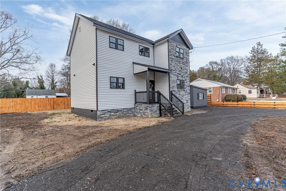 1952 Powell Road Richmond, VA 23224 - Photo 4 of 36