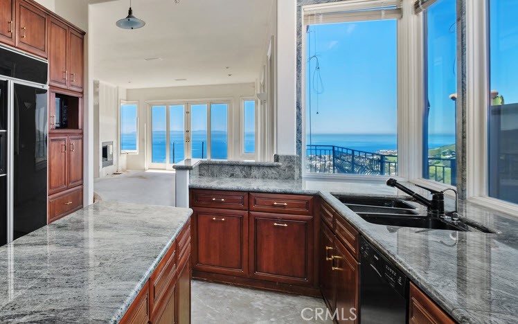 1425 Samoa Way Laguna Beach, CA 92651 - Photo 15 of 31 Existing Kitchen